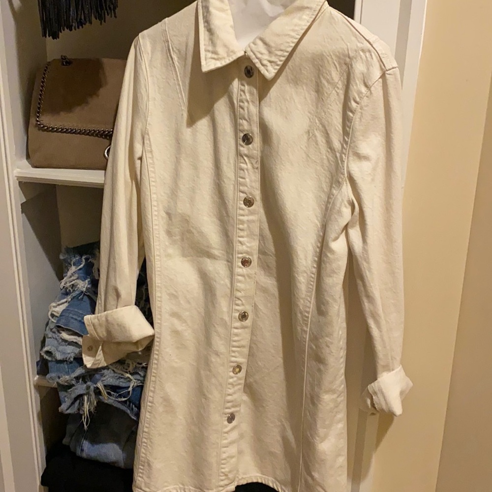 Never worn long sleeve off white Zara dress